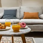 Superior 2 Bedroom Apartment Gabriela